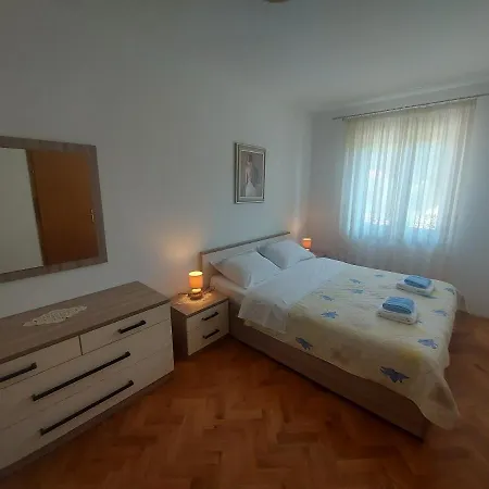 Ive Apartman *