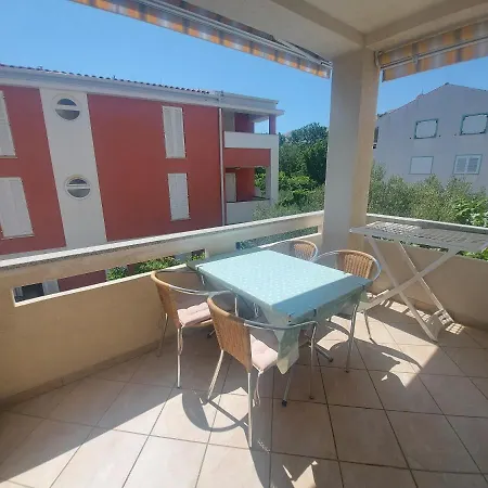 Ive Apartman