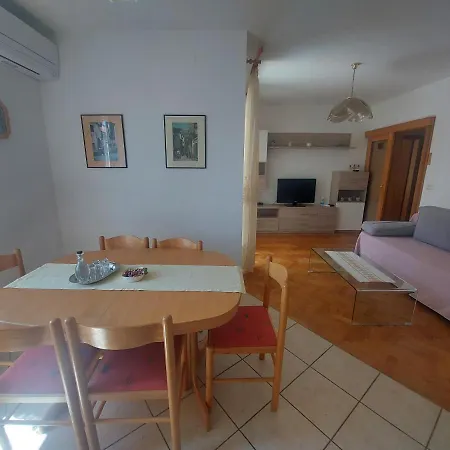 Ive Apartmán Baška