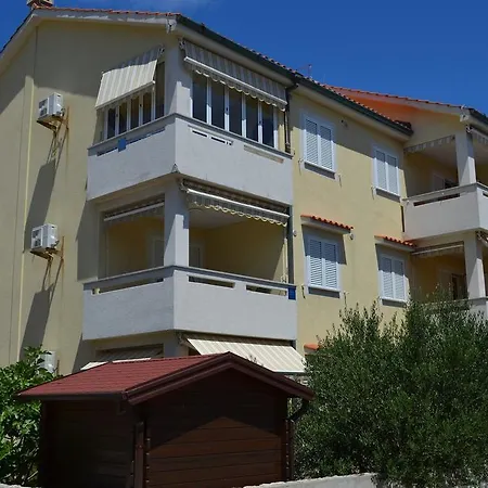 Ive Apartment